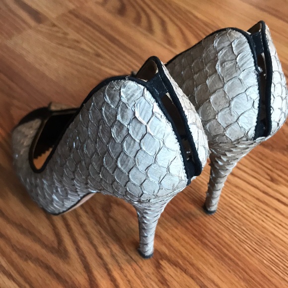 Shoes - Picture 3 of 3